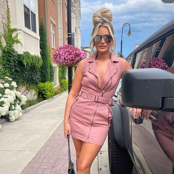 Dresses & Skirts - Pink denim dress